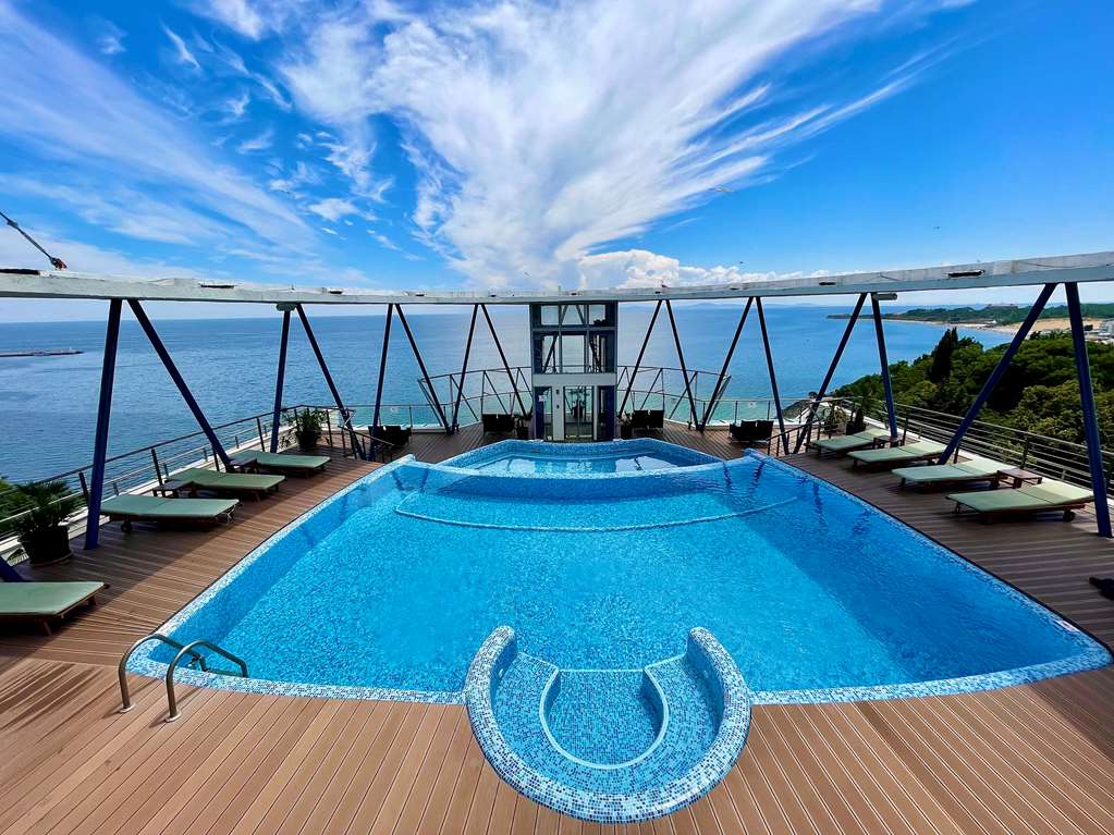 Sol Marina Palace